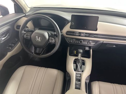 Certified 2025 Honda HR-V EX-L image 11