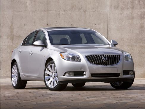 Used 2012 Buick Regal Premium FWD image 1