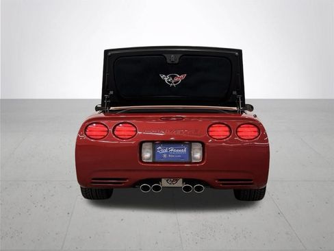 Used 1998 Chevrolet Corvette Convertible w/ Memory Pkg RWD image 12