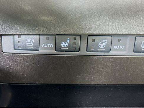 Used 2024 Lexus ES 350 w/ Accessory Package (Z2) FWD image 22