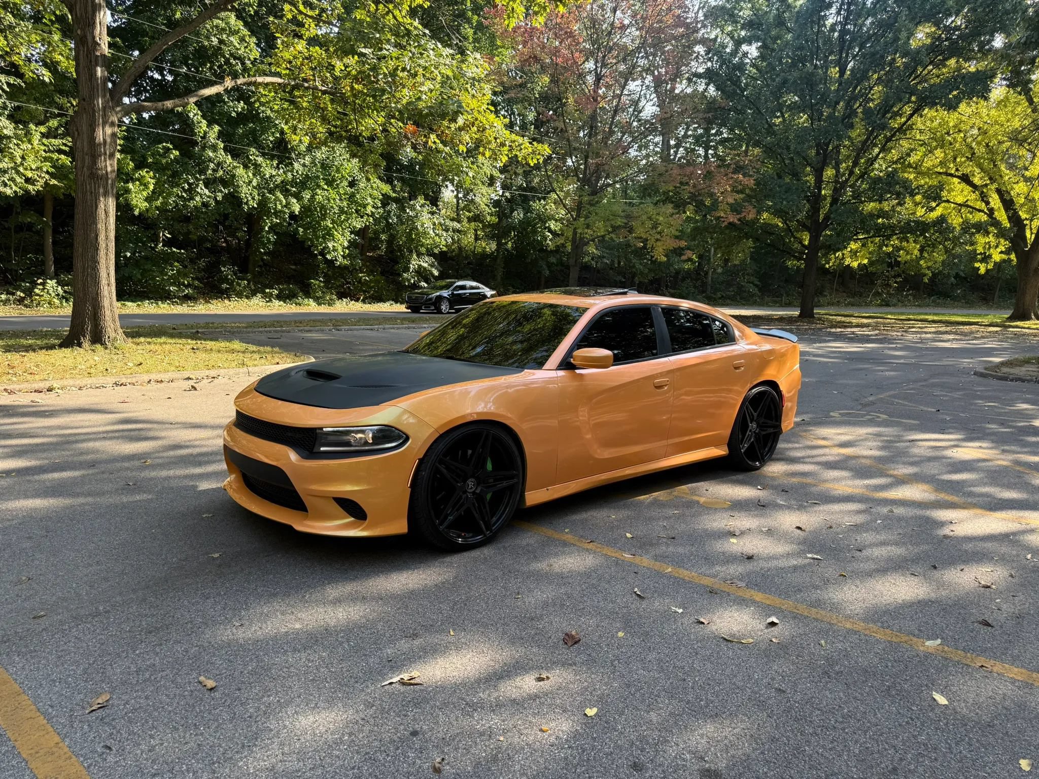 Used 2017 Dodge Charger R/T RWD image 3