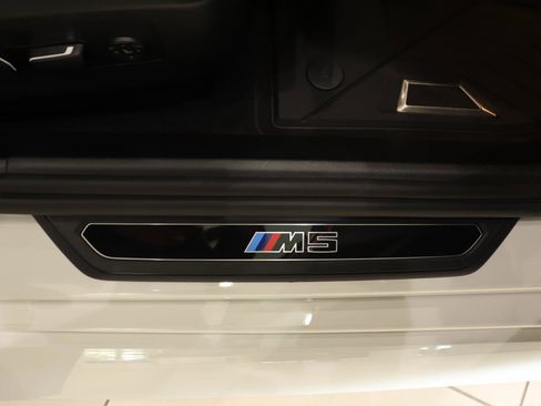 Used 2026 BMW M5 w/ Carbon Package AWD/4WD image 21