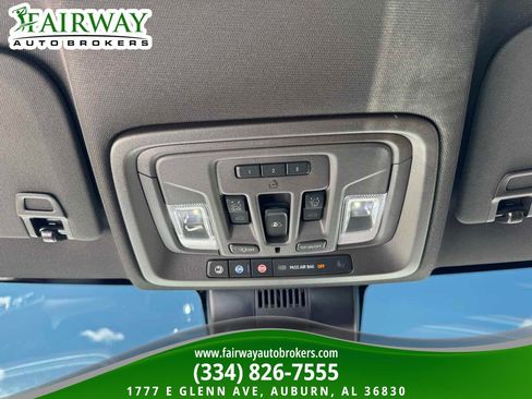 Used 2024 GMC Sierra 1500 Denali w/ Denali Reserve Package AWD/4WD image 25