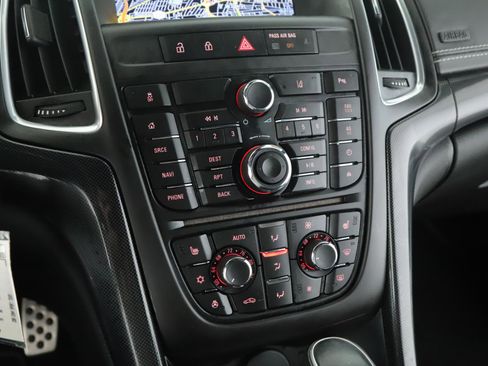 Used 2019 Buick Cascada Sport Touring FWD image 12