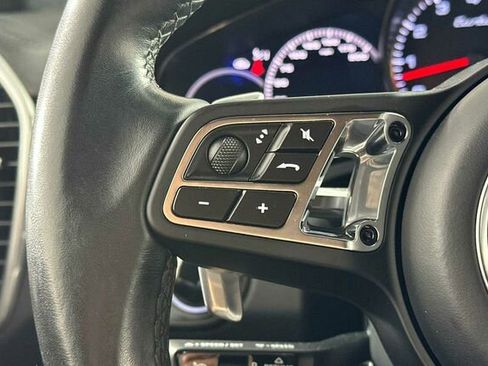 Used 2019 Porsche Cayenne Turbo image 26
