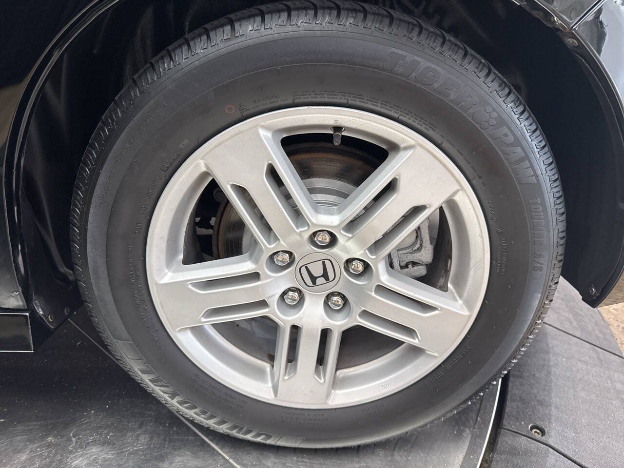 Used 2013 Honda Odyssey Touring Elite image 35