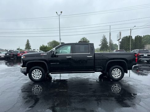 Certified 2024 Chevrolet Silverado 2500 LTZ w/ LTZ Plus Package AWD/4WD image 2