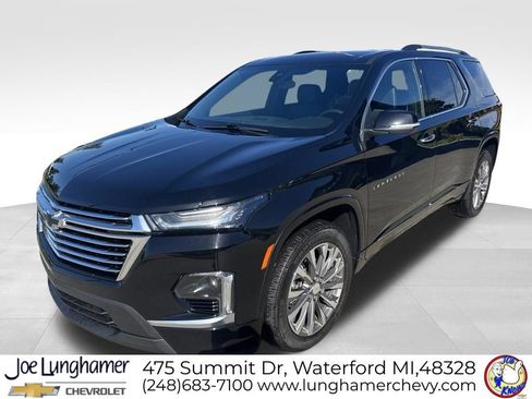 Used 2023 Chevrolet Traverse Premier AWD/4WD image 7