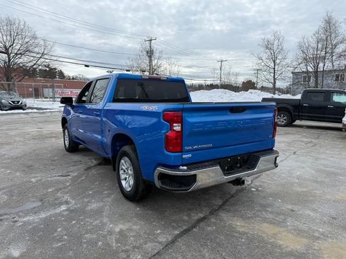 Used 2025 Chevrolet Silverado 1500 LT AWD/4WD image 21