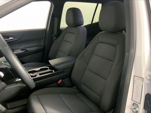 Used 2026 Chevrolet Equinox LT FWD image 24
