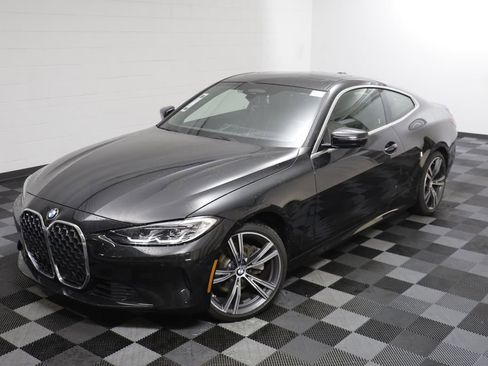 Used 2024 BMW 430i xDrive Coupe w/ Premium Package image 2