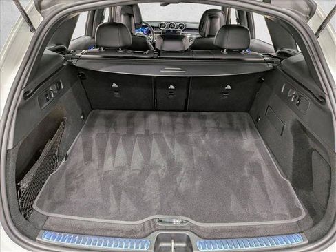 Used 2026 Mercedes-Benz GLC 300 image 6