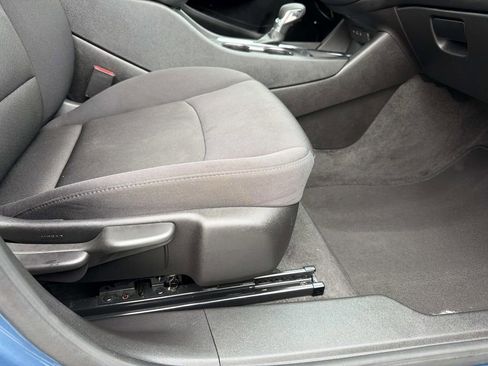 Used 2024 Chevrolet Malibu LT FWD image 12