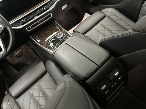 Used 2026 BMW X5 xDrive40i AWD/4WD image 25