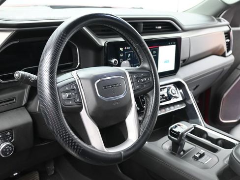 Used 2023 GMC Sierra 1500 Denali AWD/4WD image 16