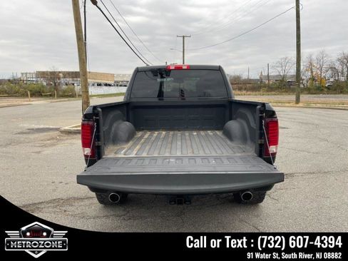 Used 2014 RAM 1500 Express w/ Black Ram 1500 Express Group image 18