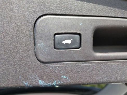 Used 2020 Acura MDX FWD image 33