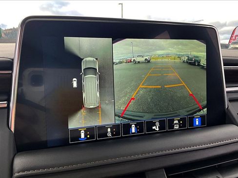 Used 2023 Chevrolet Tahoe High Country image 21