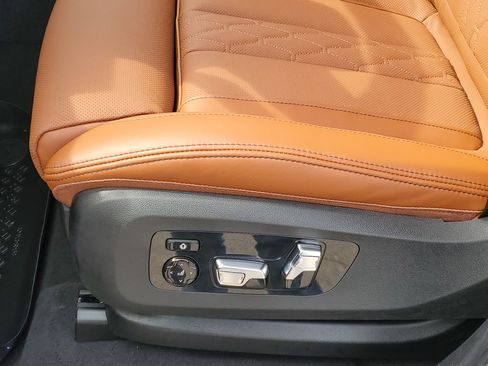 New 2026 BMW X5 M60i AWD/4WD image 9