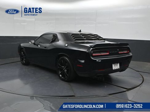 Used 2017 Dodge Challenger SXT Plus RWD image 8