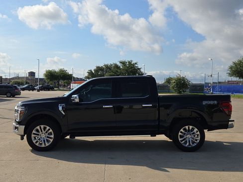 Used 2025 Ford F150 Lariat w/ Equipment Group 501A Mid AWD/4WD image 7