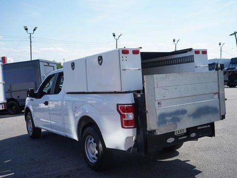 Used 2018 Ford F150 XL w/ Equipment Group 101A Mid RWD image 1