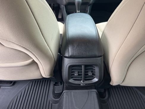 Used 2018 Jeep Cherokee Latitude image 15