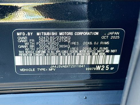 New 2026 Mitsubishi Outlander SE image 33