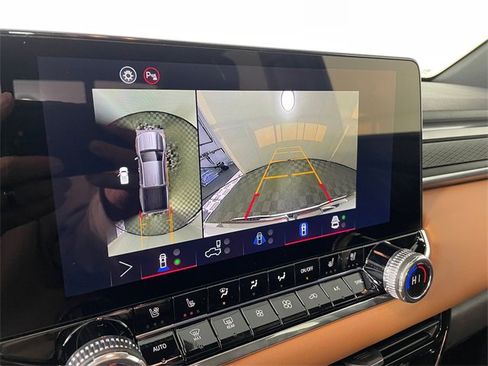 New 2026 GMC Canyon AT4 w/ Technology Plus Package image 7