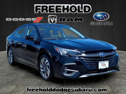 Used 2024 Subaru Legacy Limited AWD/4WD image 1