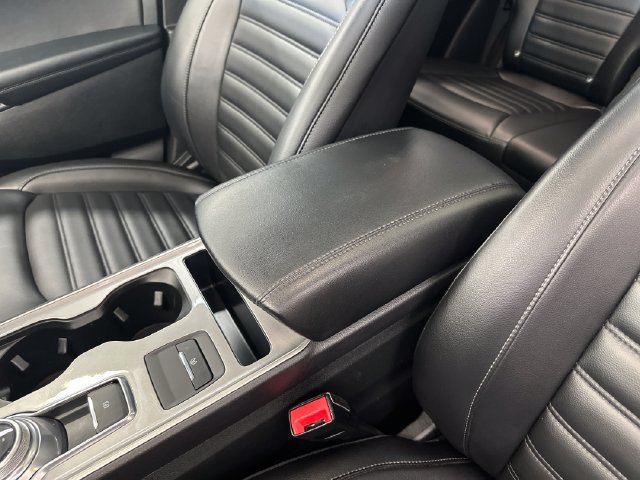 Used 2024 Ford Edge SEL w/ Convenience Package AWD/4WD image 32