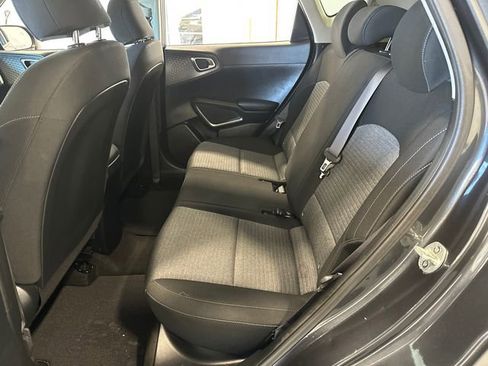 Used 2021 Kia Soul S image 30