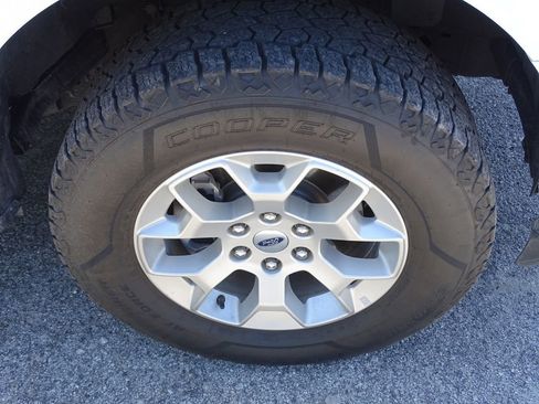 Used 2023 Ford F150 XLT image 14