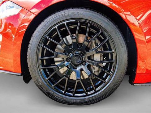 Used 2018 Ford Mustang GT Premium RWD image 9