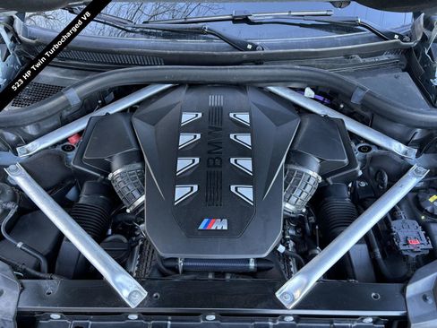 Used 2023 BMW X7 M60i w/ Executive Package AWD/4WD image 10