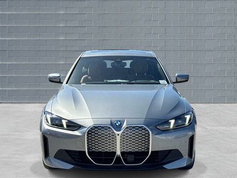 Certified 2025 BMW i4 eDrive40 RWD image 2