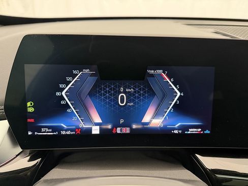 Used 2025 BMW X1 xDrive28i image 11