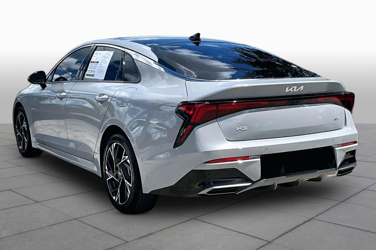 Used 2025 Kia K5 GT-Line w/ GT-Line Premium Package FWD image 12