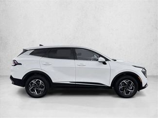 Used 2024 Kia Sportage LX AWD/4WD video 4