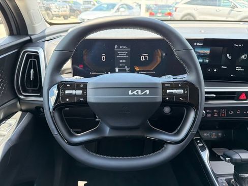 New 2026 Kia Sorento S FWD image 10