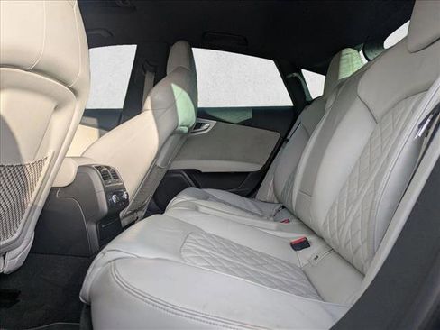 Used 2018 Audi A7 3.0T Premium Plus w/ Competition Package image 19