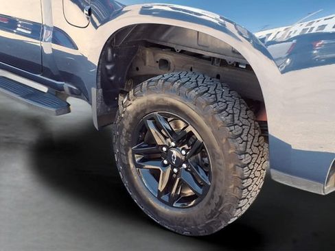 Used 2021 Chevrolet Silverado 1500 LT Trail Boss AWD/4WD image 23