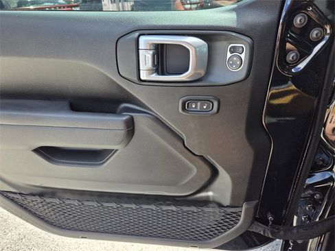 Used 2025 Jeep Wrangler Unlimited Sport S 4xe w/ Convenience Group image 21