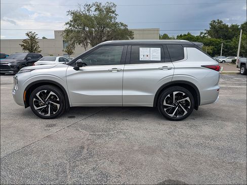 Used 2024 Mitsubishi Outlander SEL FWD image 5