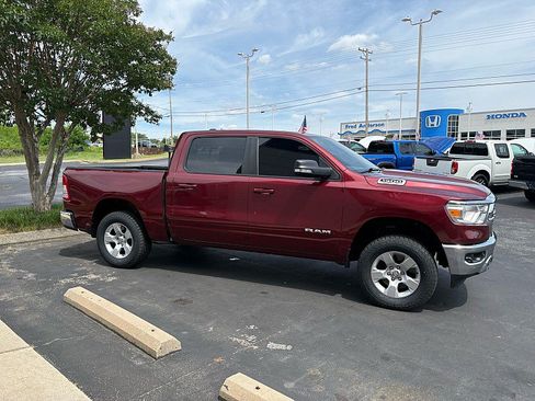 Used 2022 RAM 1500 Big Horn AWD/4WD image 4