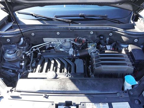 Used 2019 Volkswagen Atlas SE w/ Panoramic Sunroof Package image 22