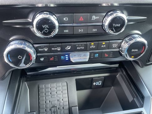 New 2026 Ford F350 Platinum AWD/4WD image 27
