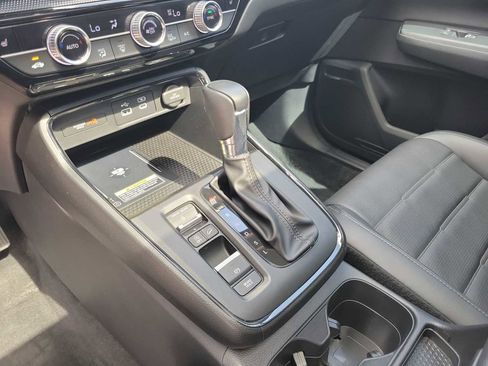 Used 2024 Honda CR-V EX-L image 13