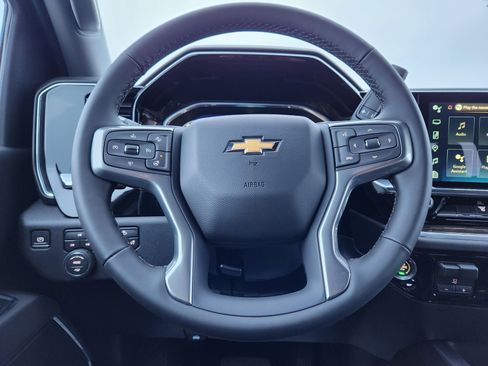 New 2026 Chevrolet Silverado 3500 LT image 15