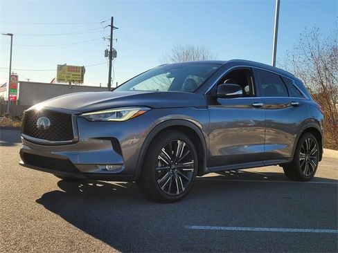Used 2021 INFINITI QX50 Luxe w/ Appearance Package image 4